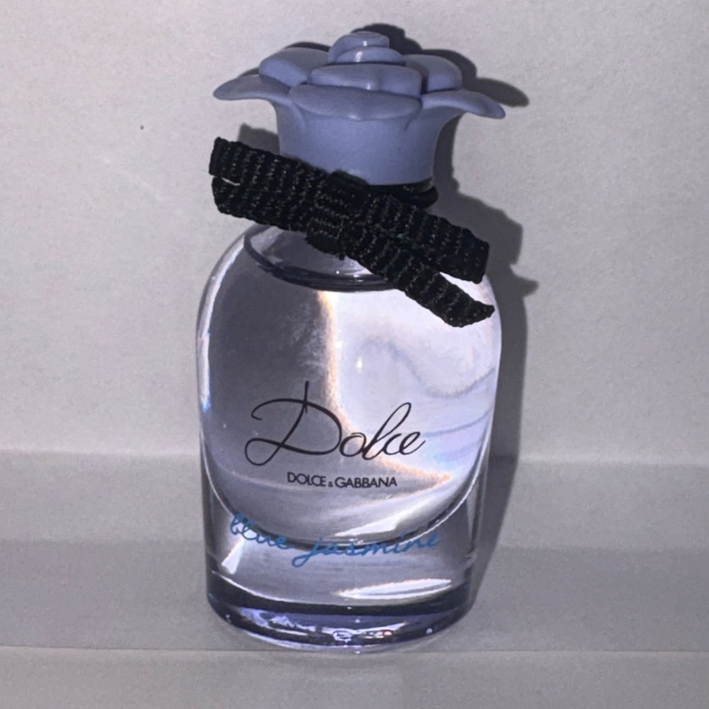 Dolce & Gabbana Blue Jasmine - Picture 2 of 4